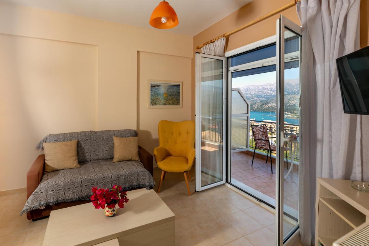 Antigone Apartments Argostoli ภายนอก รูปภาพ