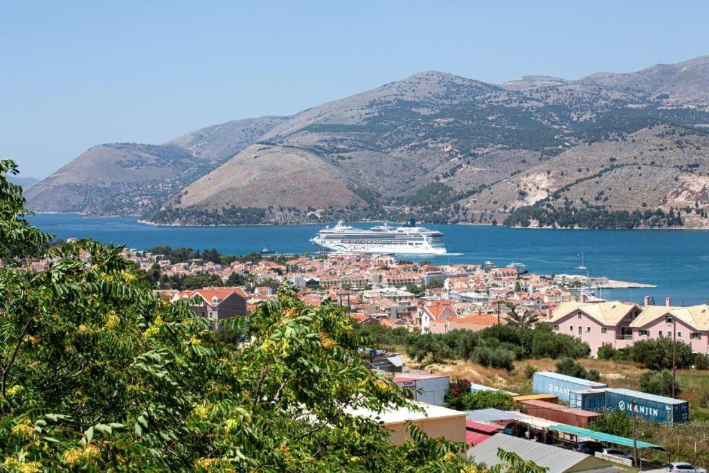 Antigone Apartments Argostoli ภายนอก รูปภาพ