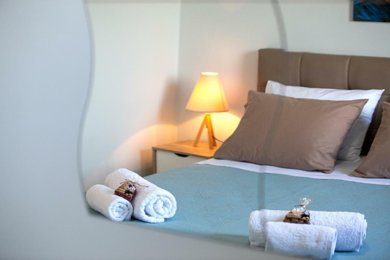 Antigone Apartments Argostoli ภายนอก รูปภาพ
